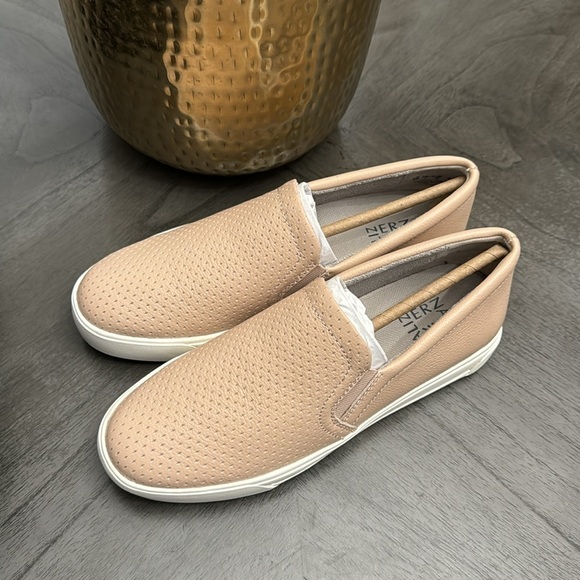 NATURALIZER Aileen Slip-on Sneakers Women's Shoes In Vintage Mauve Perf - Picture 6 of 6